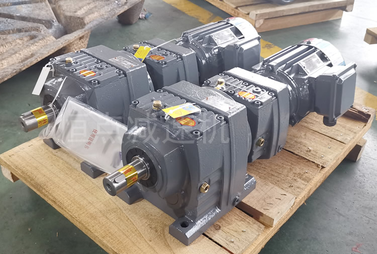 R47R37-Y0.18(0.25)KW配電機雙級減速機實物照片