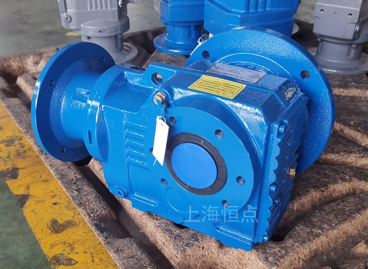 KAF57減速機 輸入配B5圓法蘭端蓋 輸出通孔+法蘭 實物圖-上海恒點原創